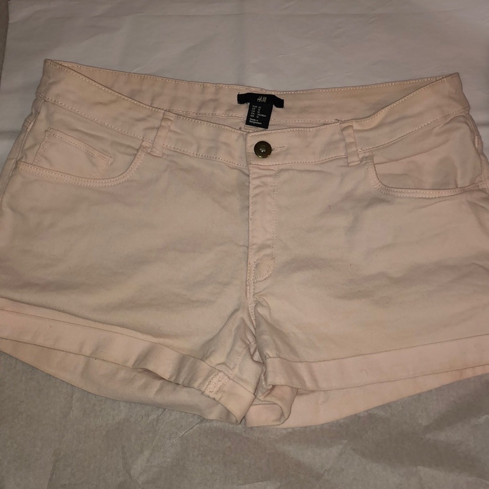 Light pink denim shorts